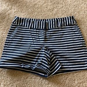Vineyard Vines Navy and White Stripe Shorts